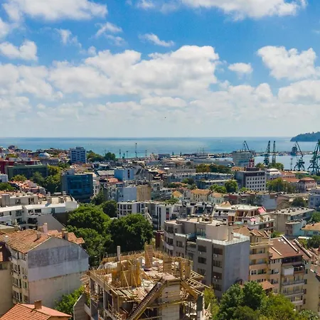 Апартаменти 2-bedroom With Sea View